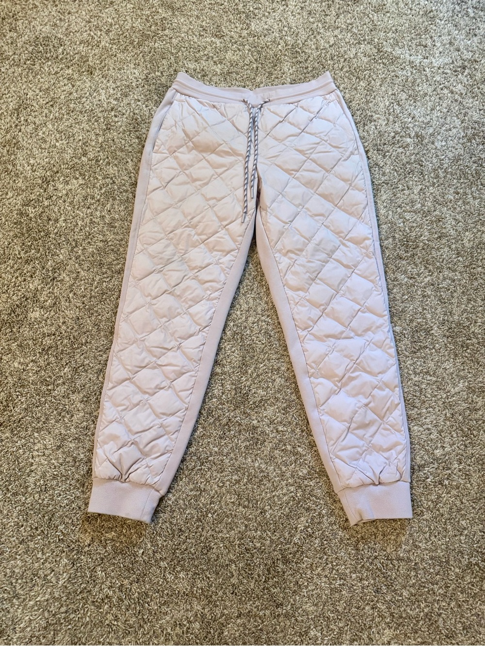 Athleta Quilted lilac joggers